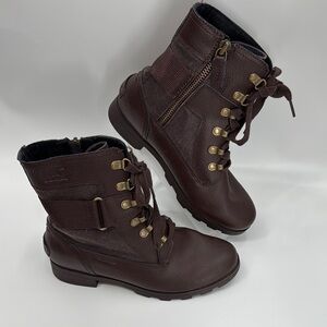 Sorel Women's Brown Emelie Conquest Boots Size 5 Zipper and Lace Up
